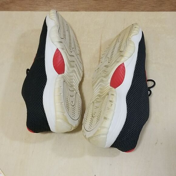 Nike Air Jordan Future Low BG Women's size 8.5 - Picture 4 of 8